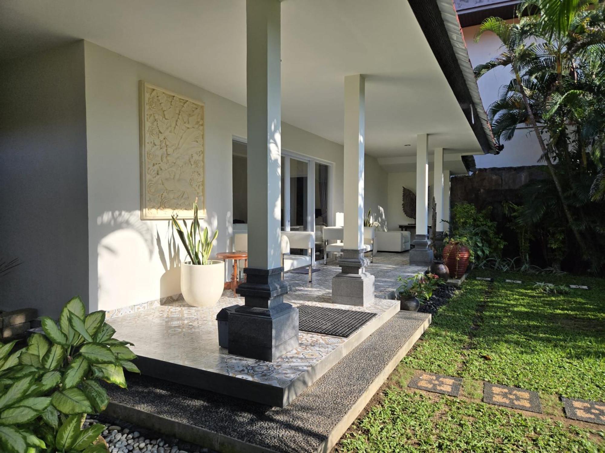 Segara Agung Boutique Hotel Sanur Buitenkant foto