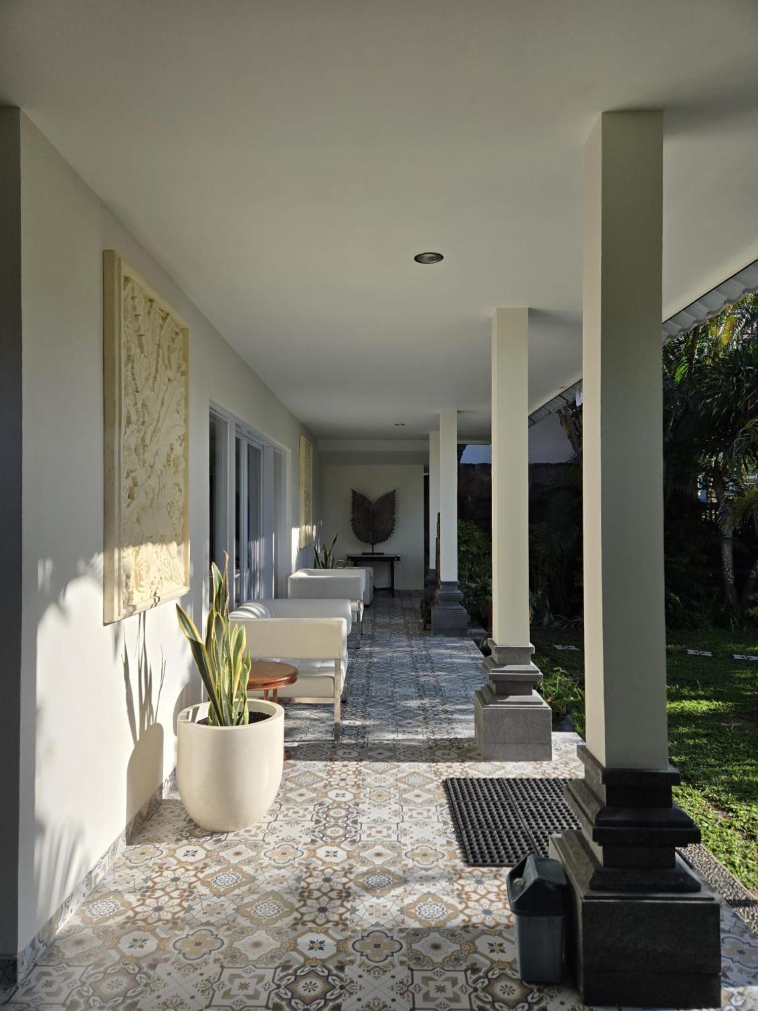 Segara Agung Boutique Hotel Sanur Buitenkant foto